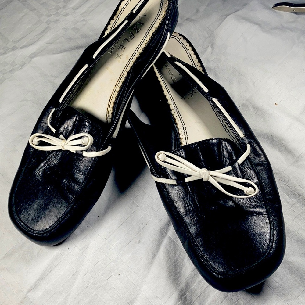 Lizflex navy and white flats with sling back